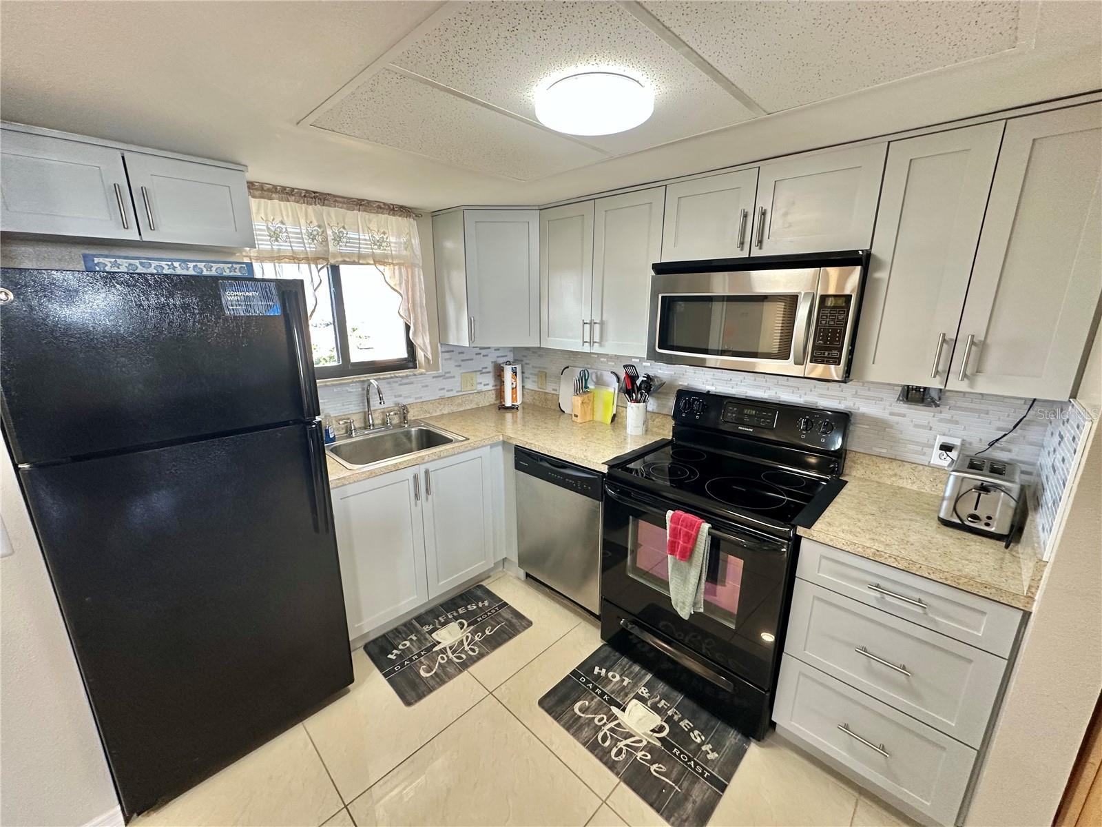 5915 SEA RANCH DR #603