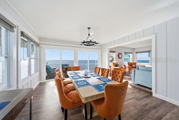 6421 DRIFTWOOD DR
