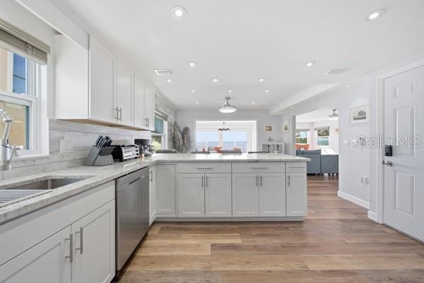 6421 DRIFTWOOD DR