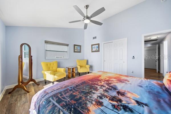 6421 DRIFTWOOD DR