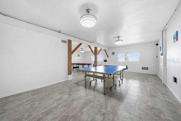 6421 DRIFTWOOD DR