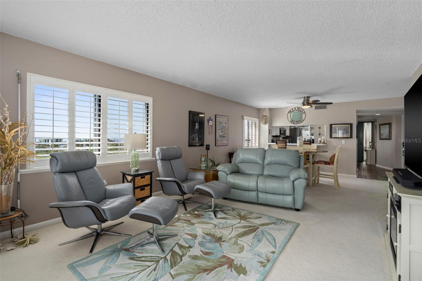 4650 BAY BLVD #1048
