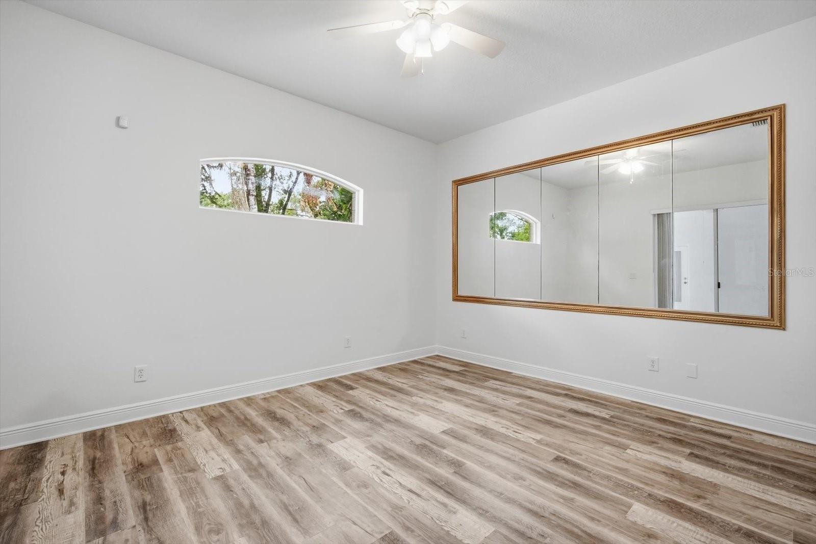 14902 DEVONSHIRE WOODS PL