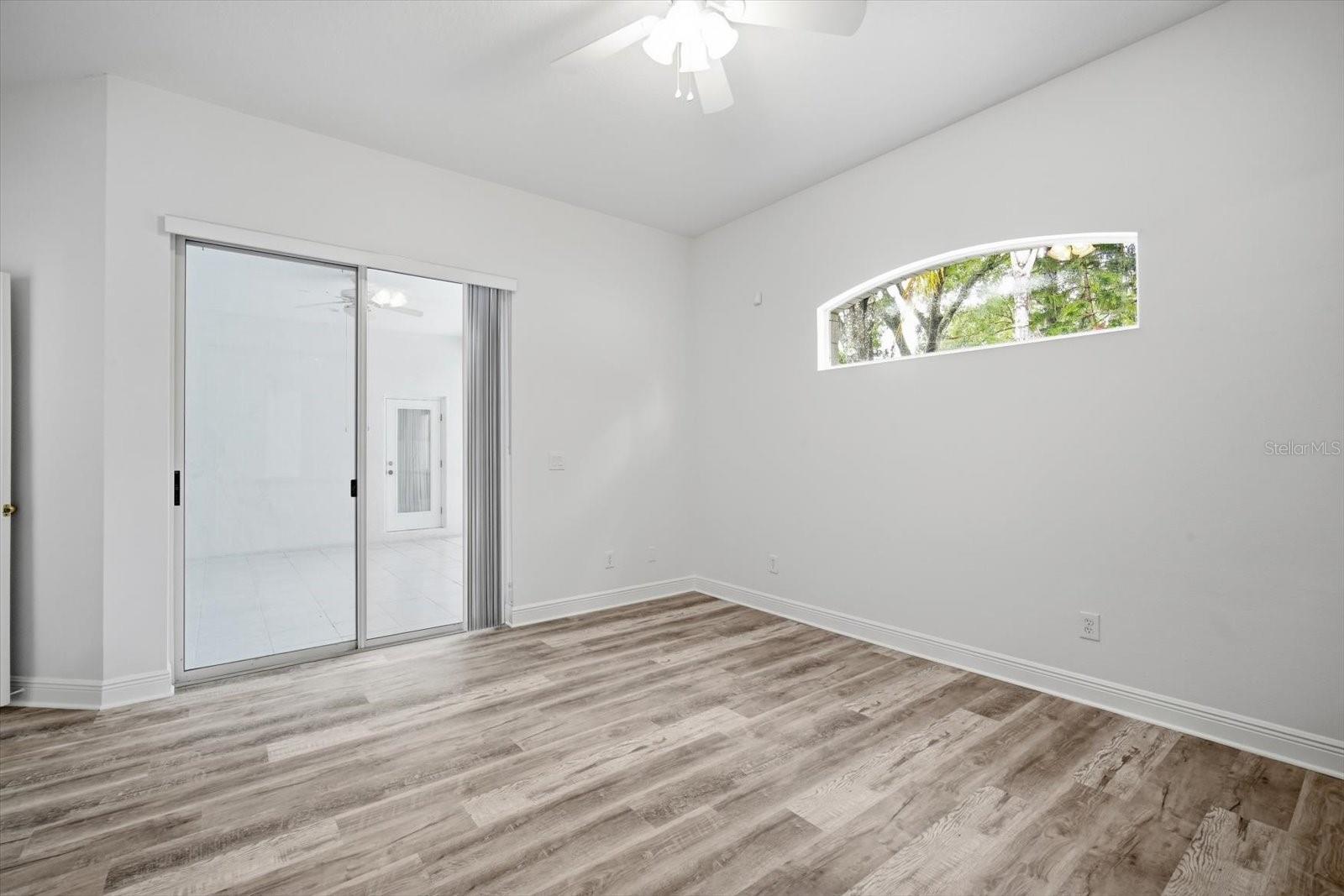 14902 DEVONSHIRE WOODS PL