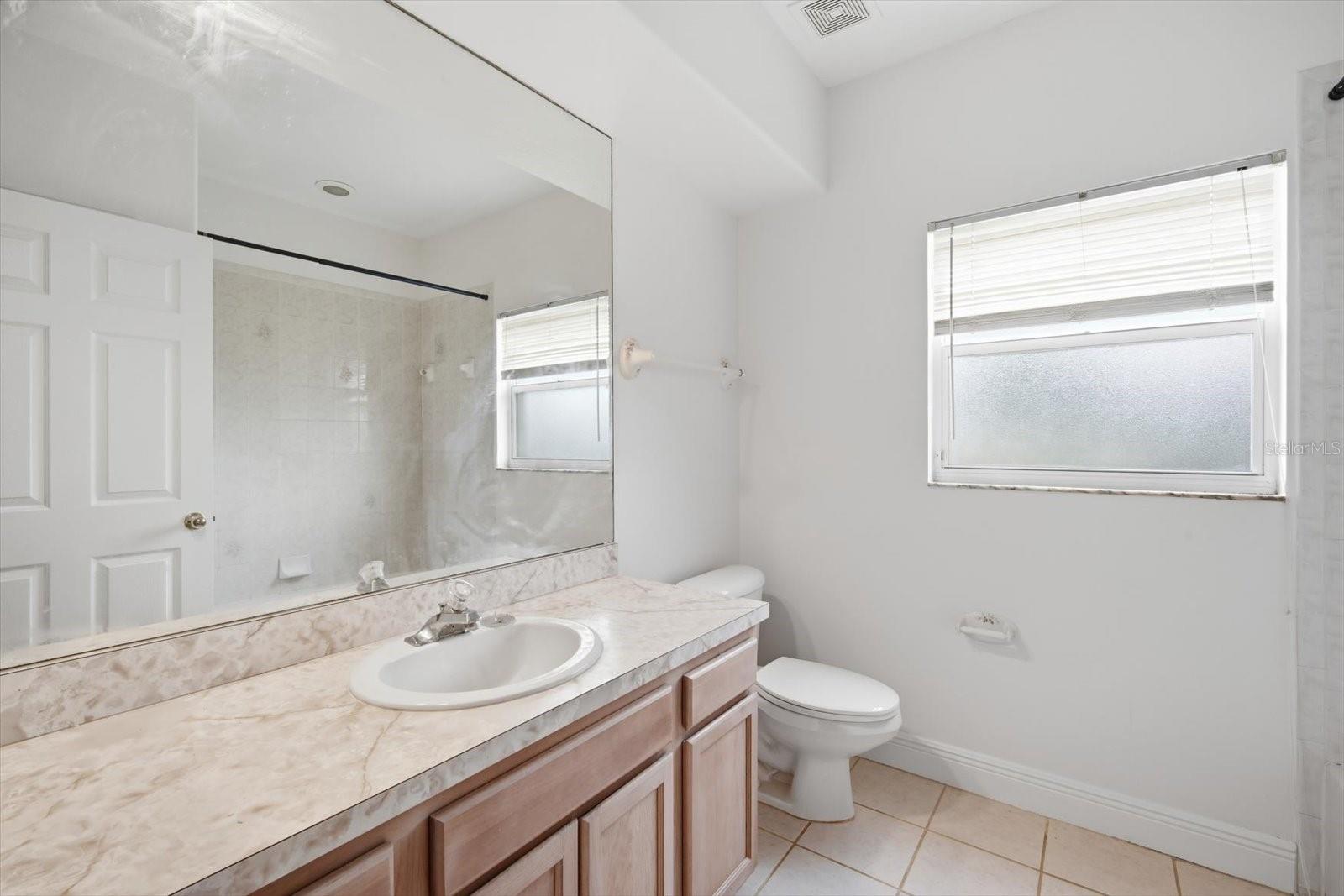 14902 DEVONSHIRE WOODS PL