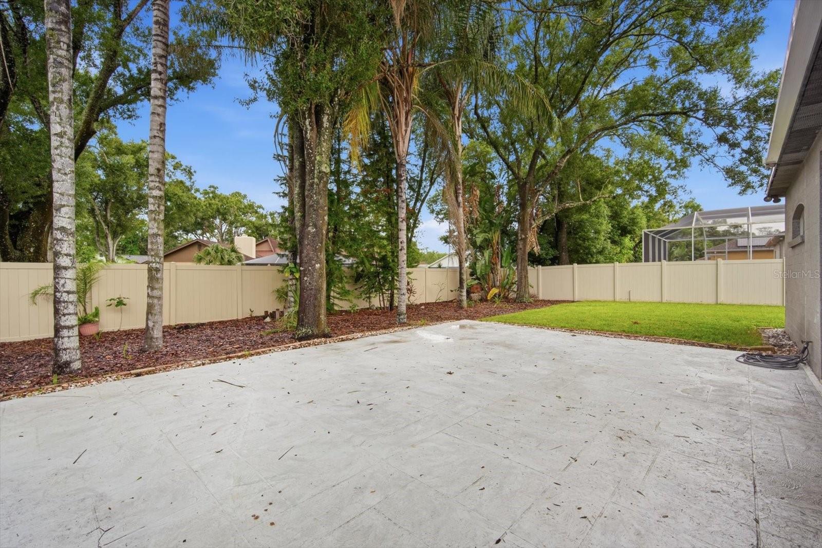 14902 DEVONSHIRE WOODS PL