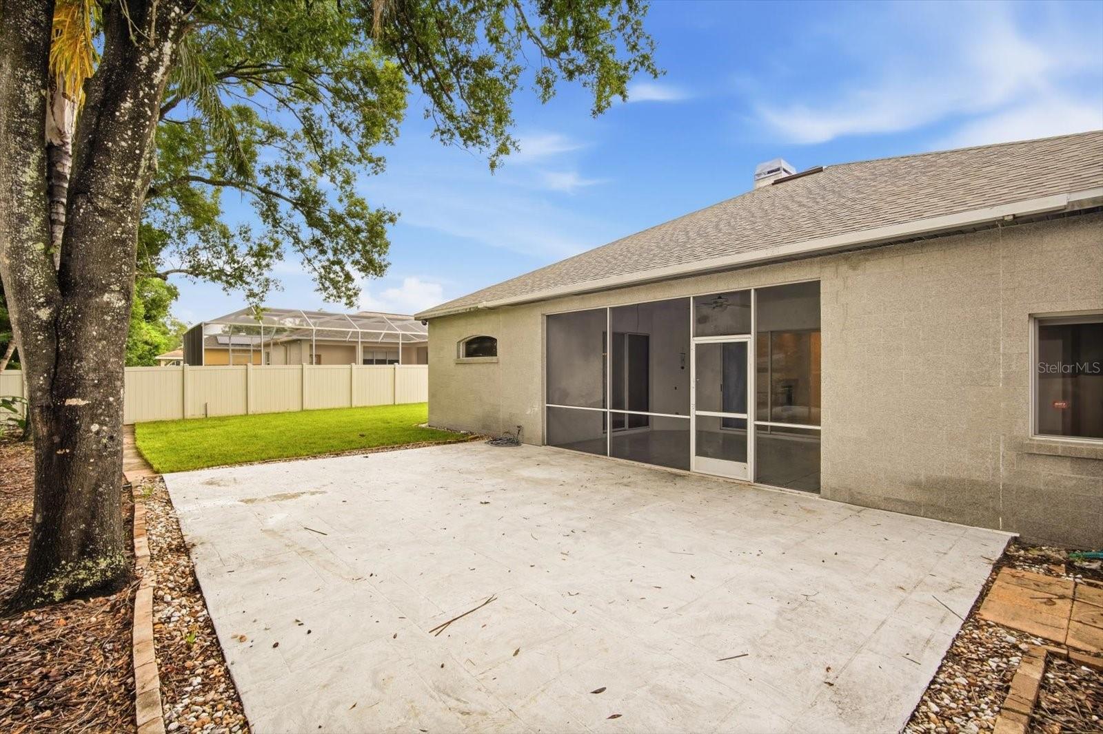 14902 DEVONSHIRE WOODS PL