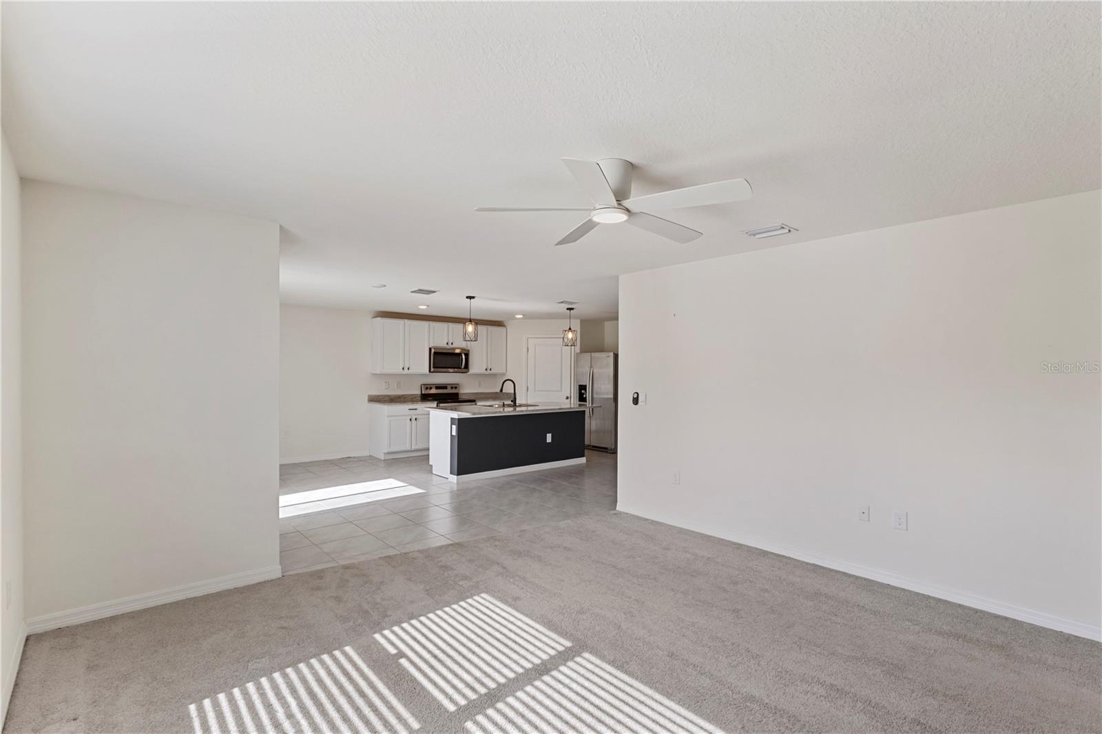 13695 WINEBERRY DR
