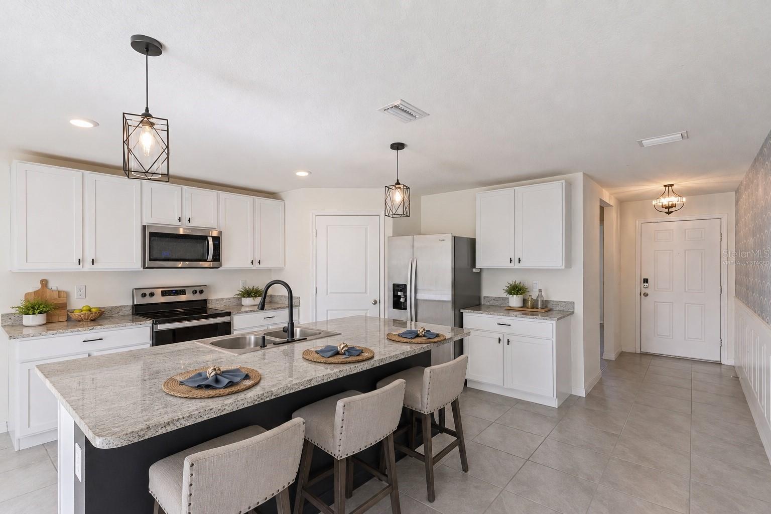 13695 WINEBERRY DR