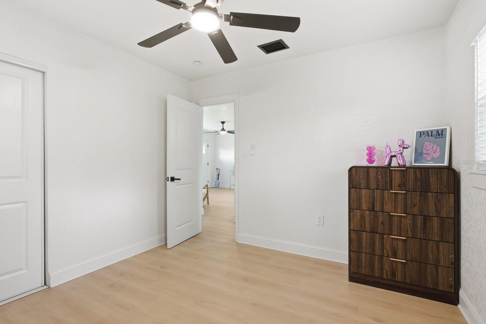 5307 BERKLEY RD