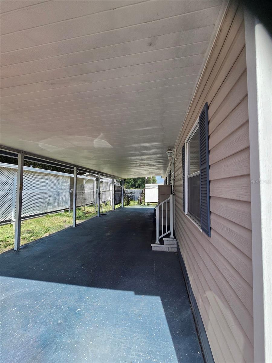 6336 WEALTHY LN