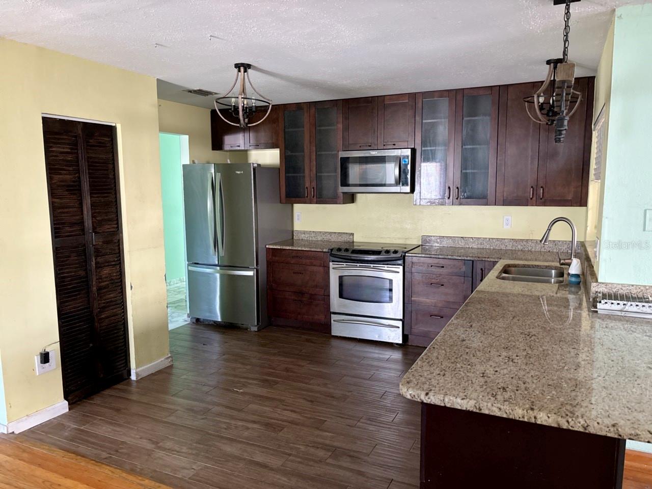 4604 RIDGE PT
