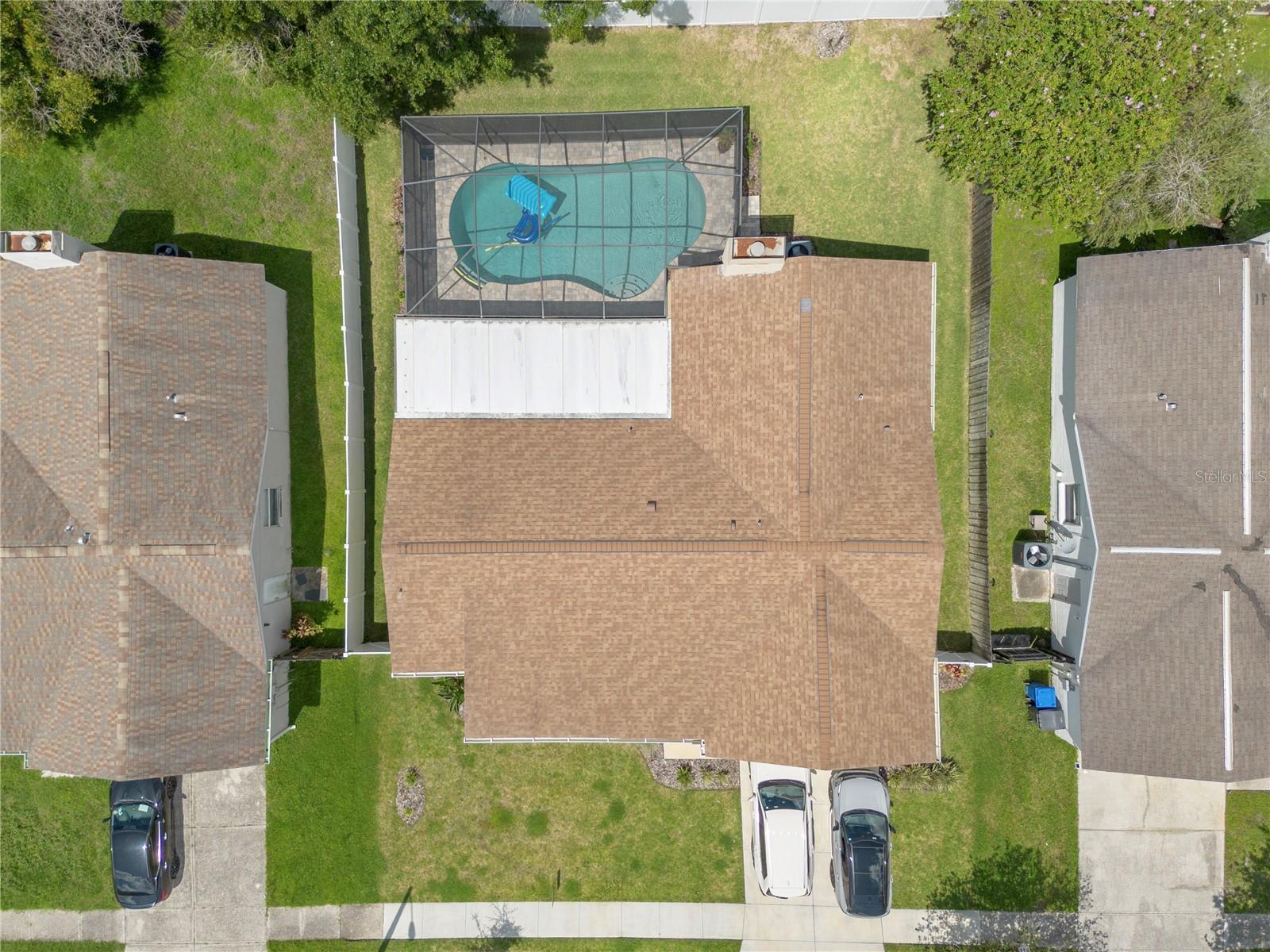 1003 RED OAK CIR
