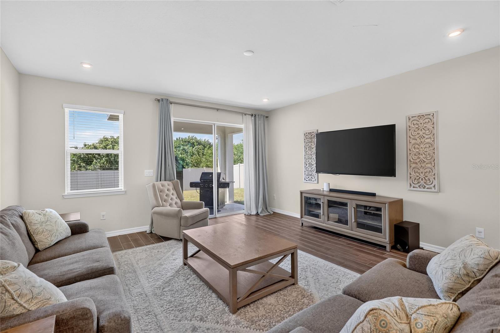 13520 PALMERA VISTA DR