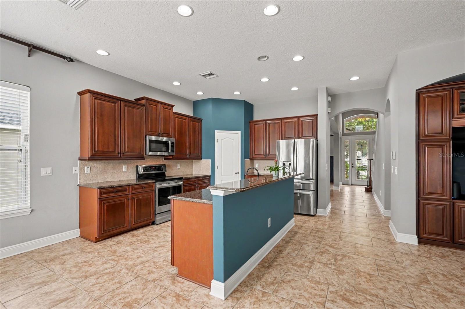 2605 RED FERN DR