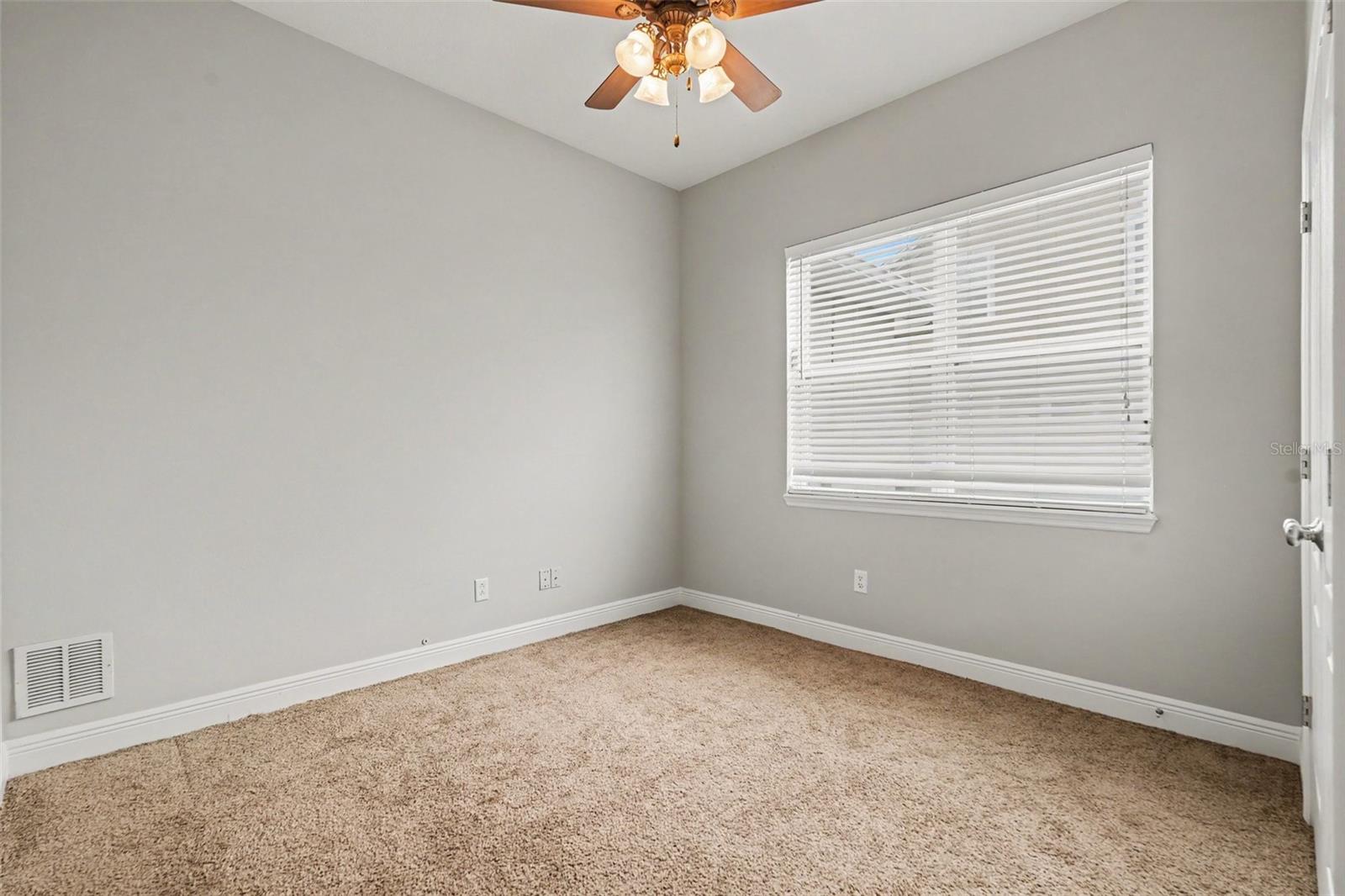 2605 RED FERN DR