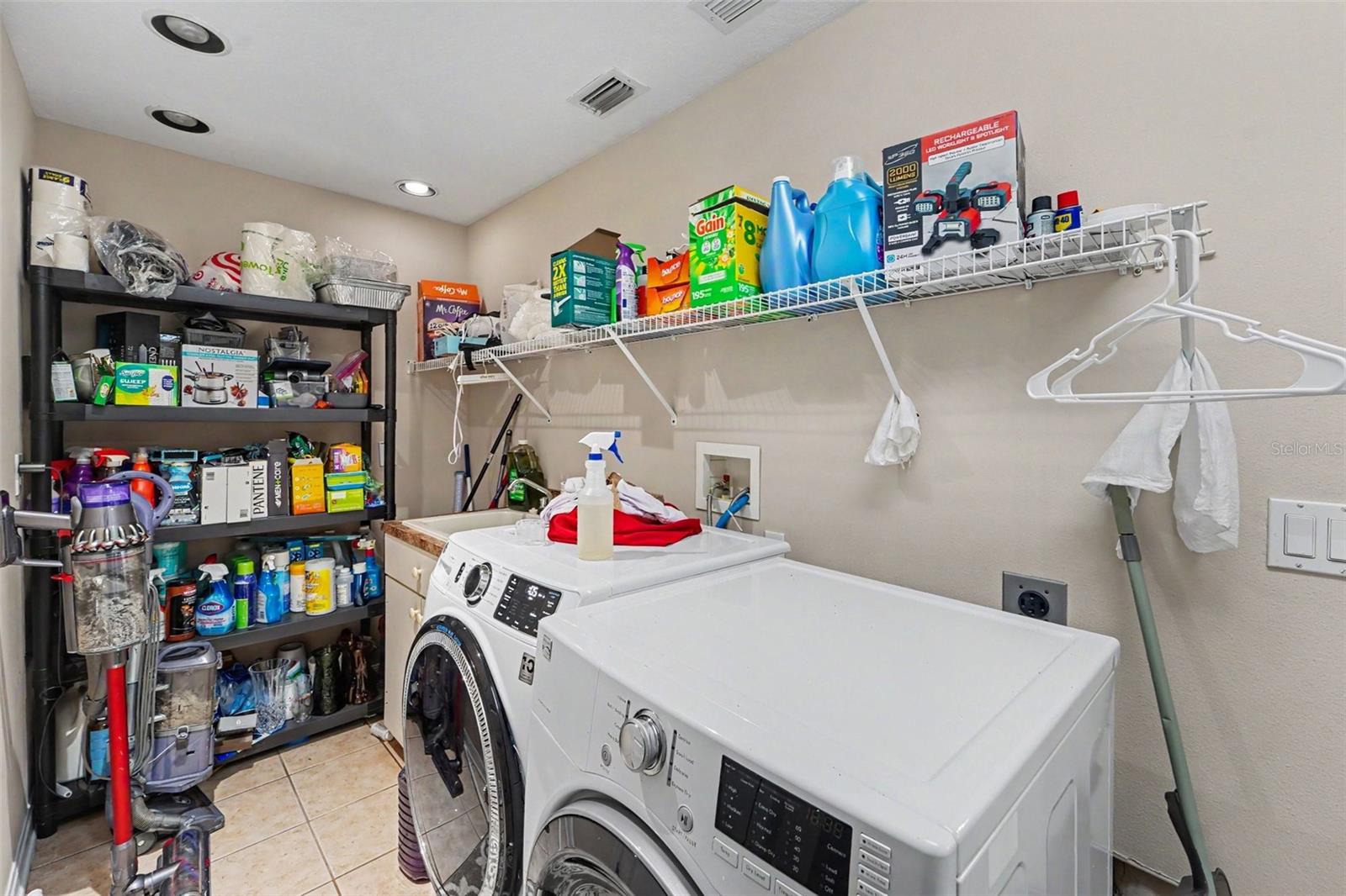 10409 CANARY ISLE DR