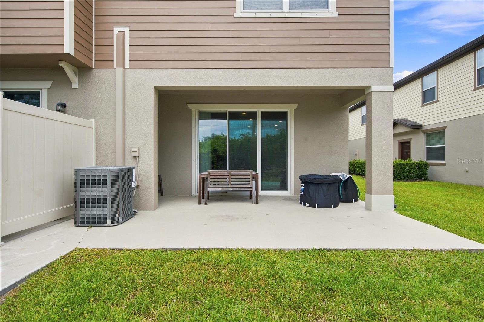 9237 HILLCROFT DR