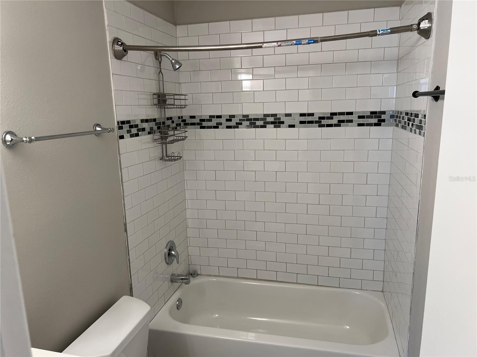 208 RED CEDAR PL #208