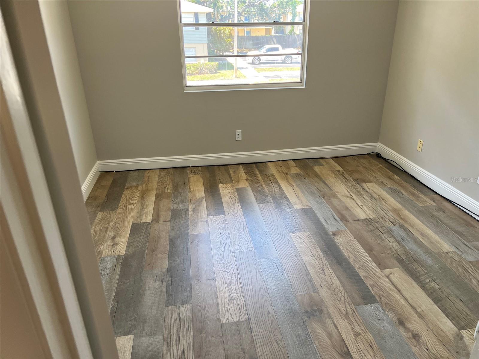 208 RED CEDAR PL #208