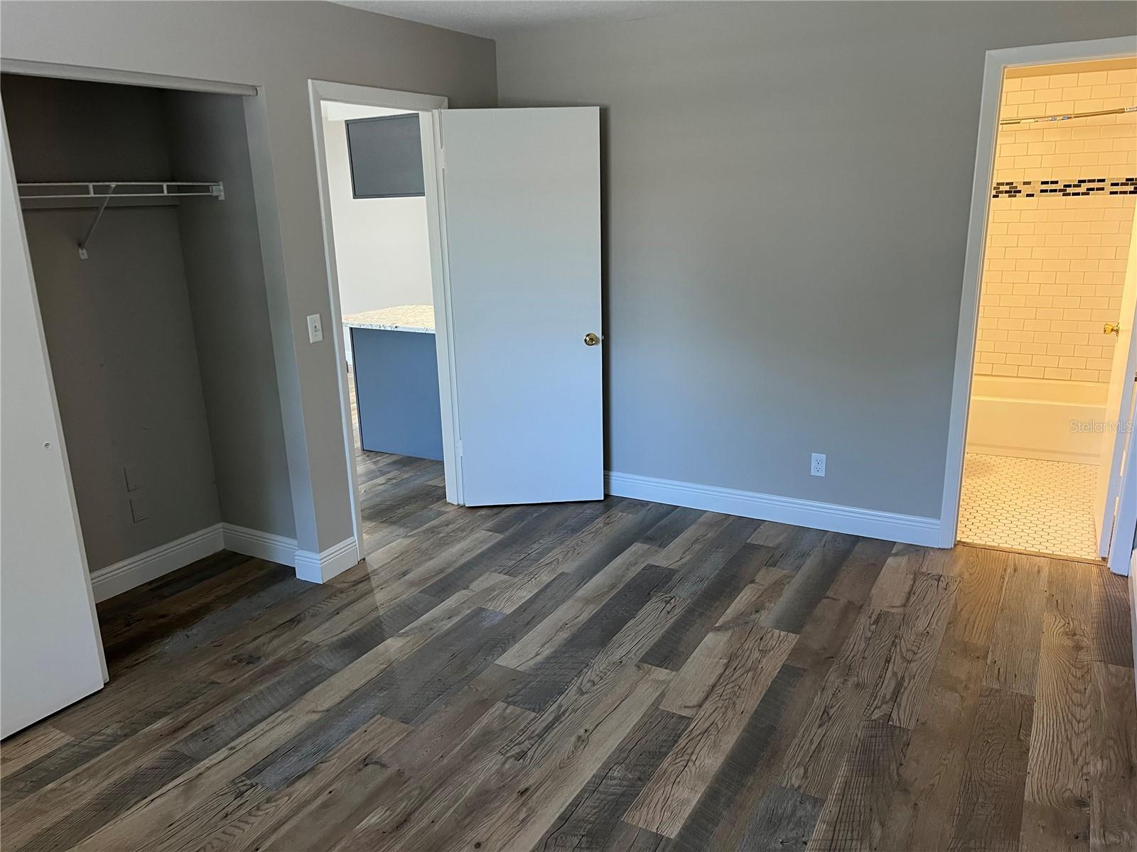 208 RED CEDAR PL #208