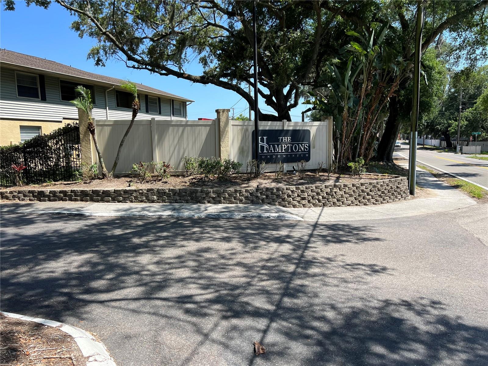 208 RED CEDAR PL #208
