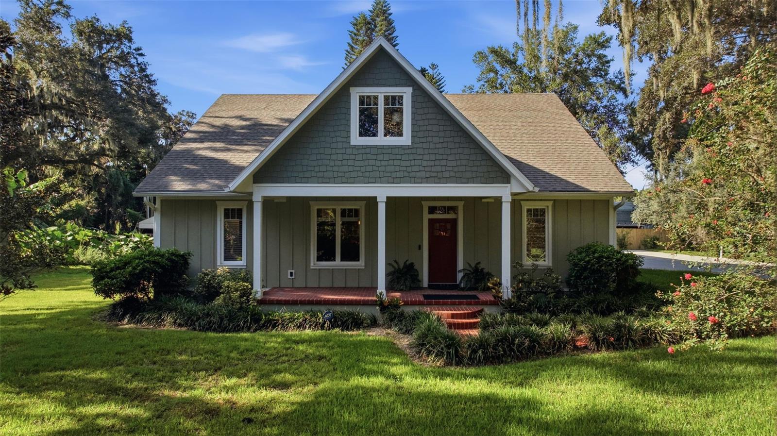1905 Pine St, Valrico