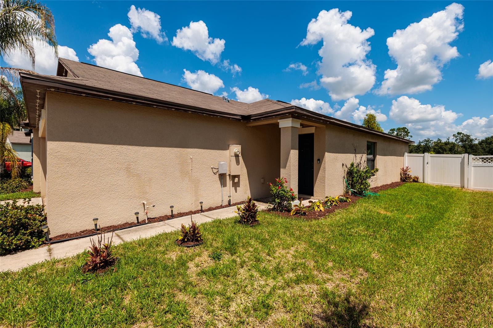 36077 STABLE WILK AVE
