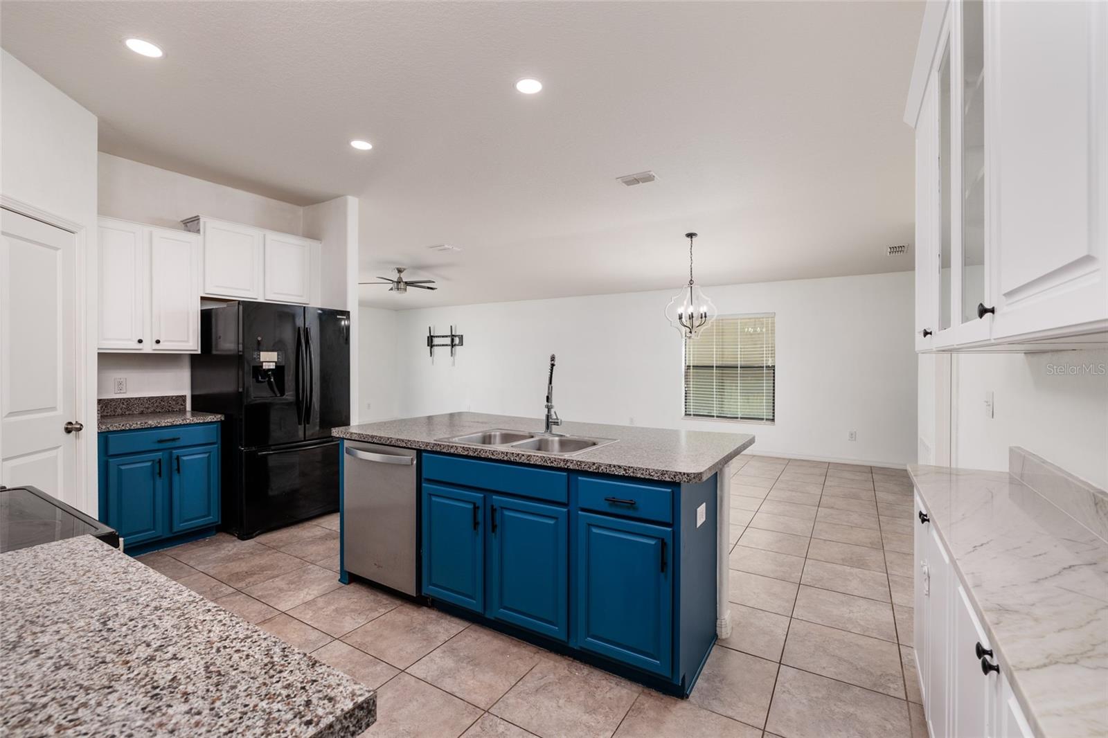 36077 STABLE WILK AVE