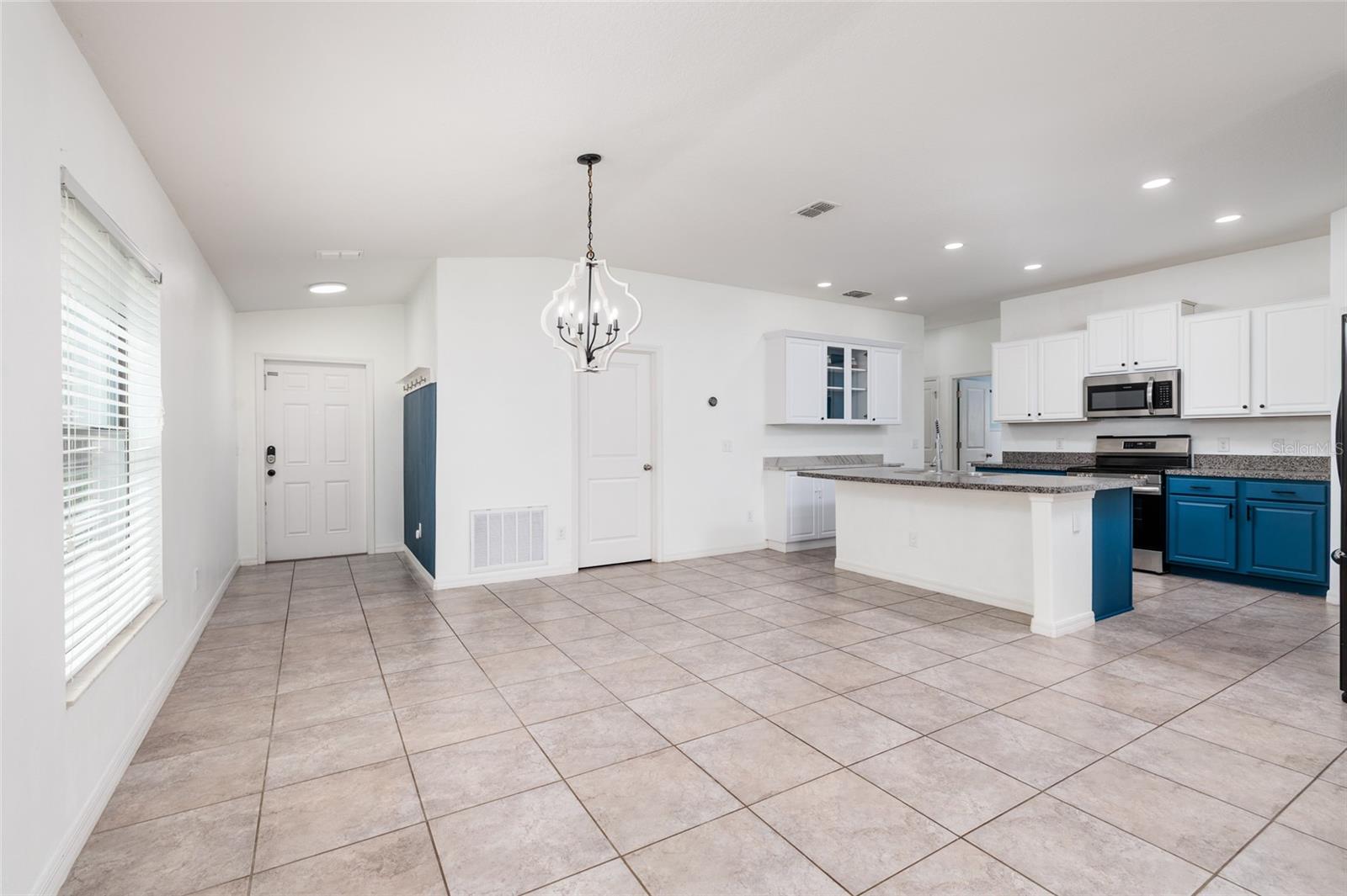 36077 STABLE WILK AVE