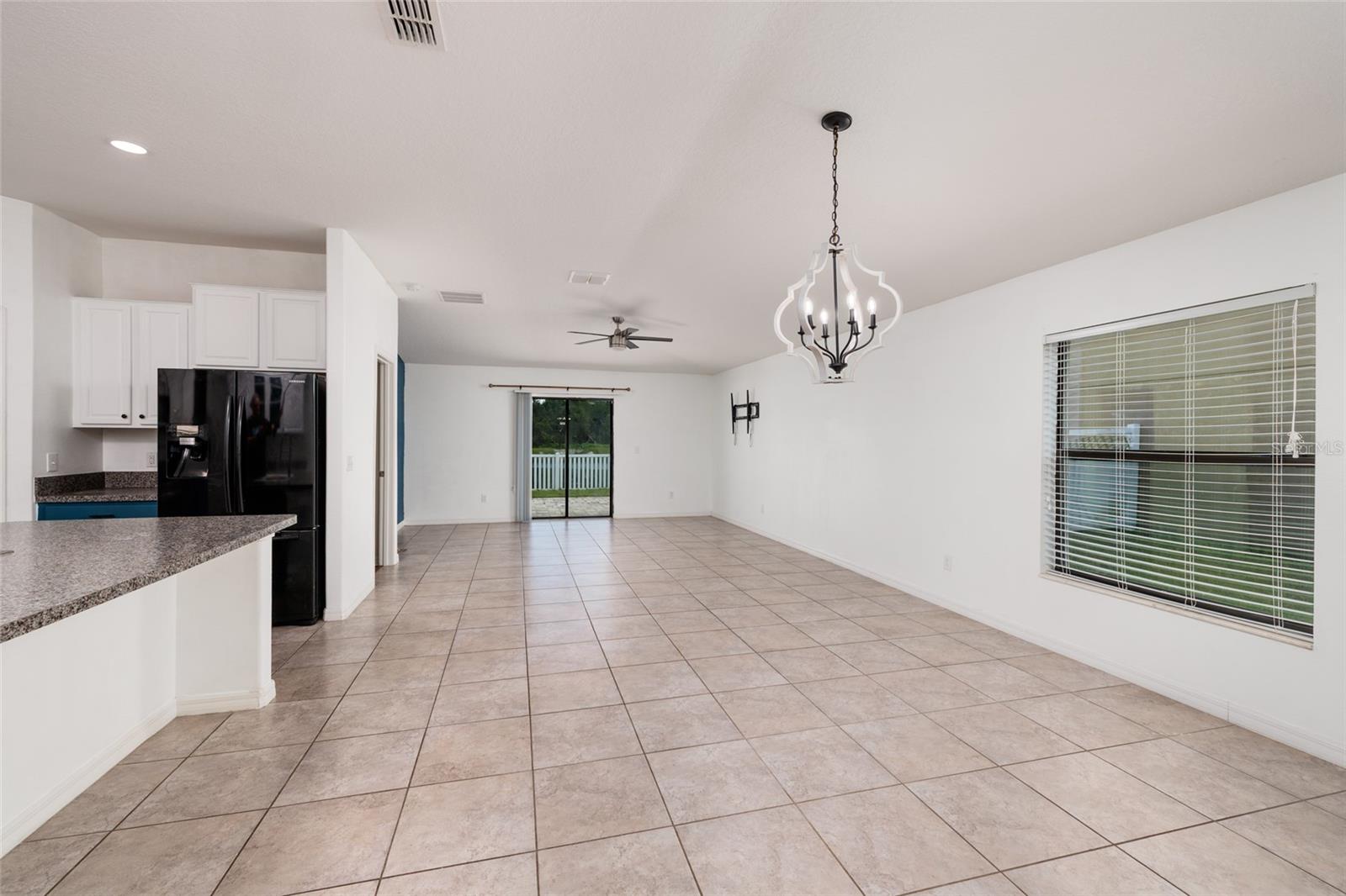 36077 STABLE WILK AVE