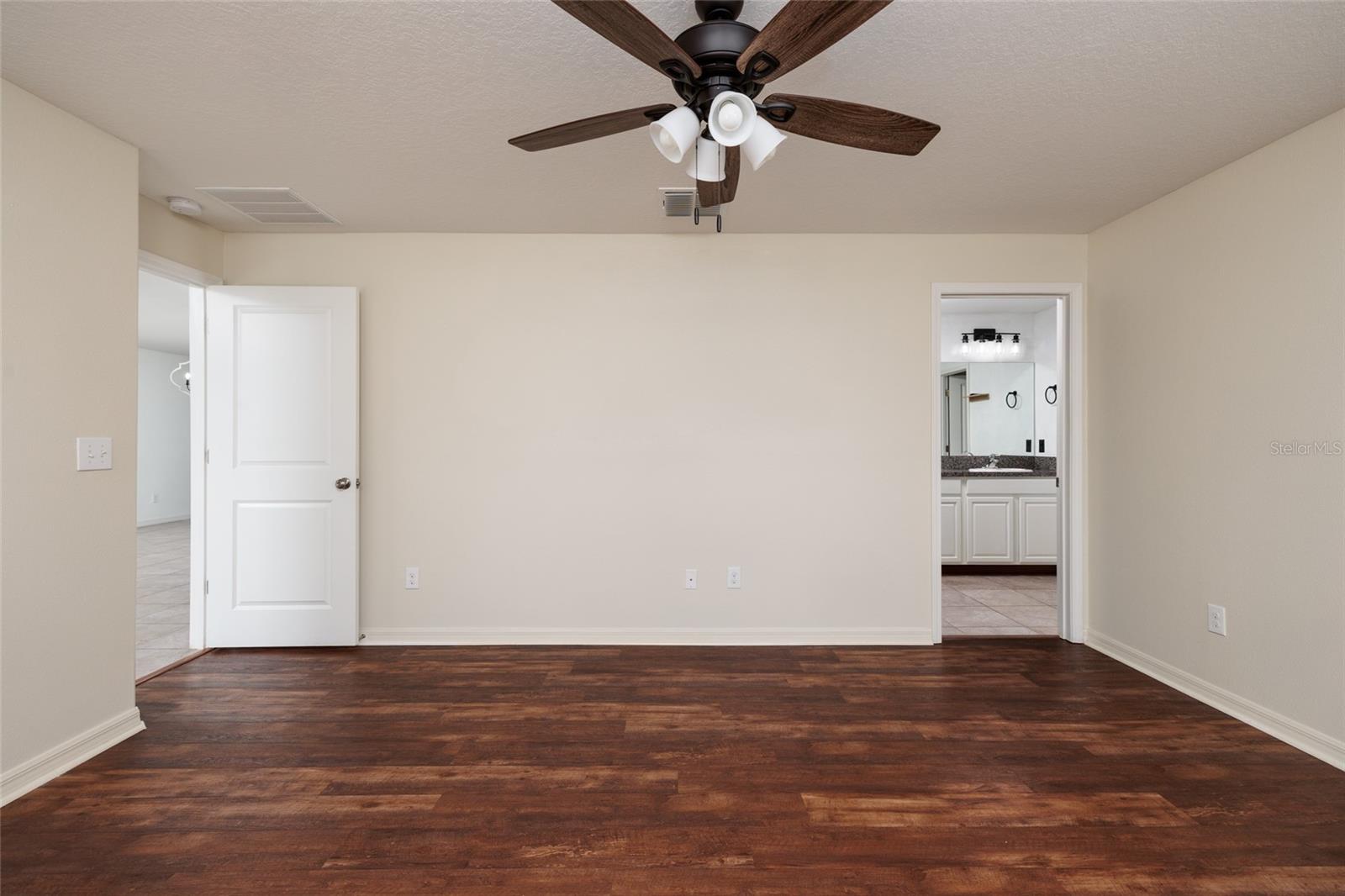36077 STABLE WILK AVE