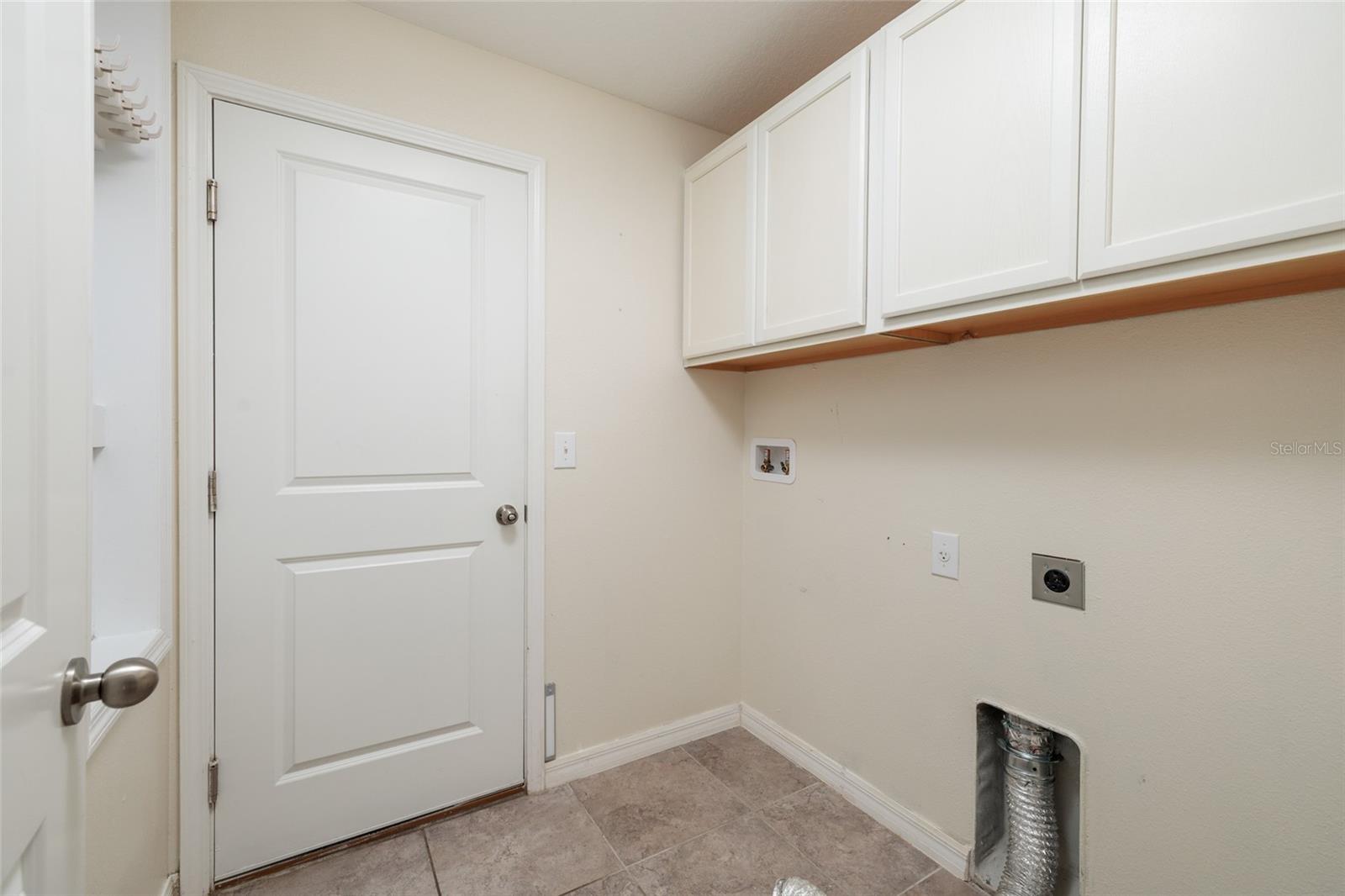 36077 STABLE WILK AVE