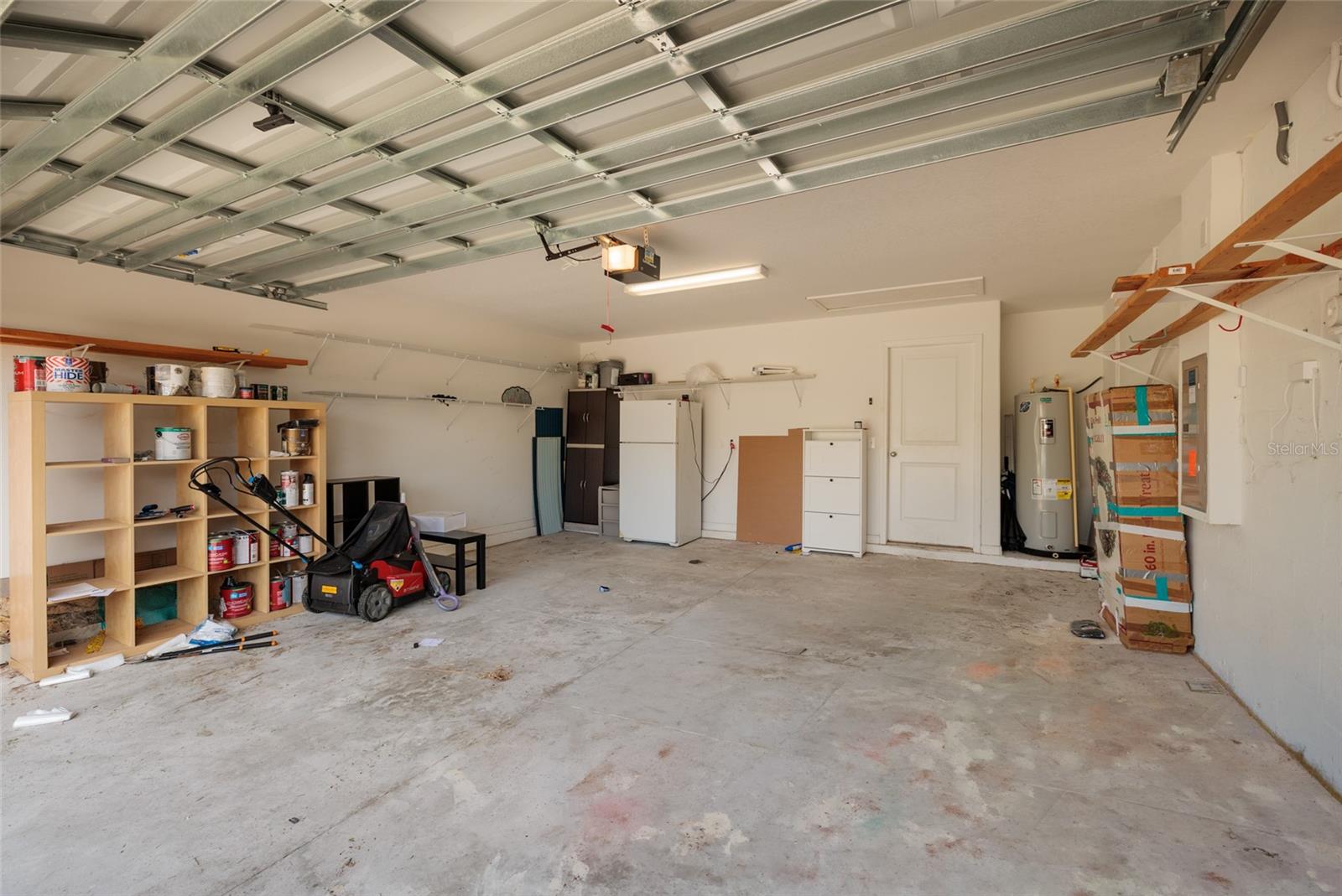 36077 STABLE WILK AVE
