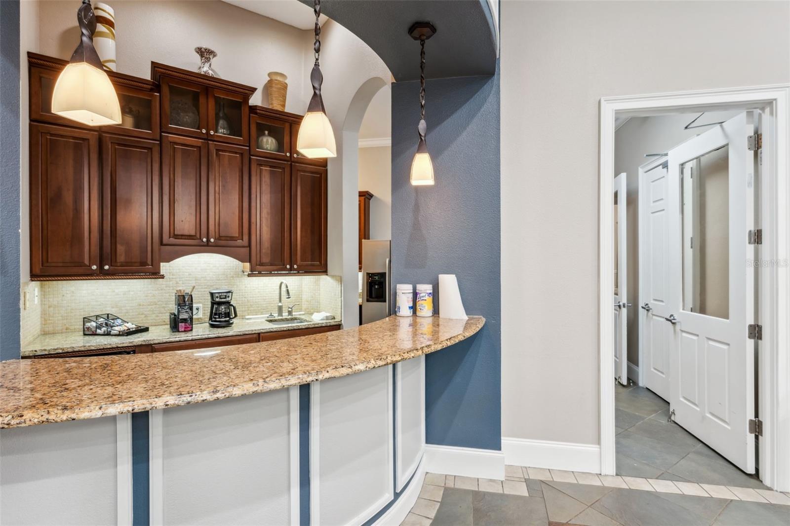 11245 BELLE HAVEN DR