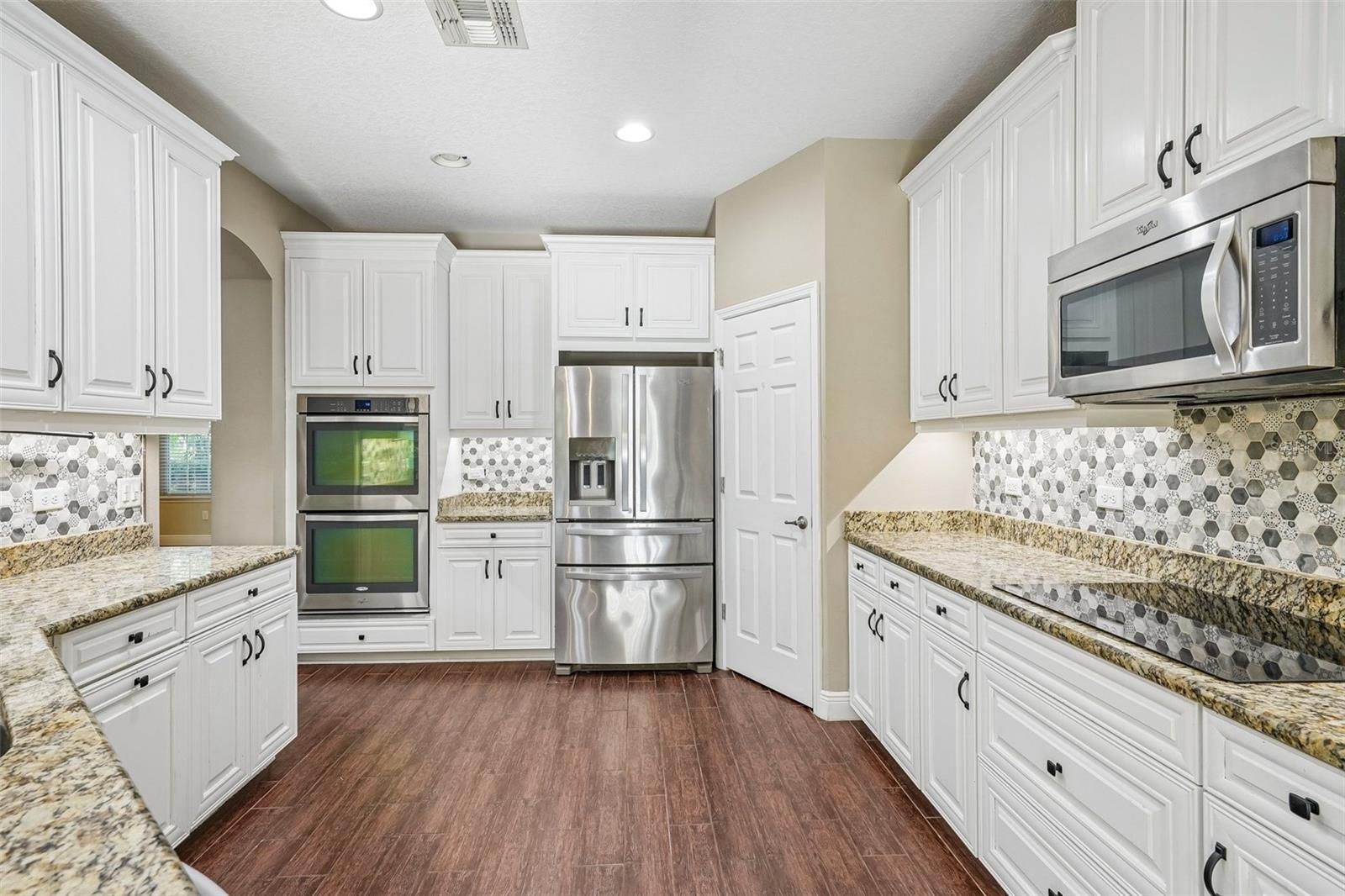 19711 WELLINGTON MANOR BLVD