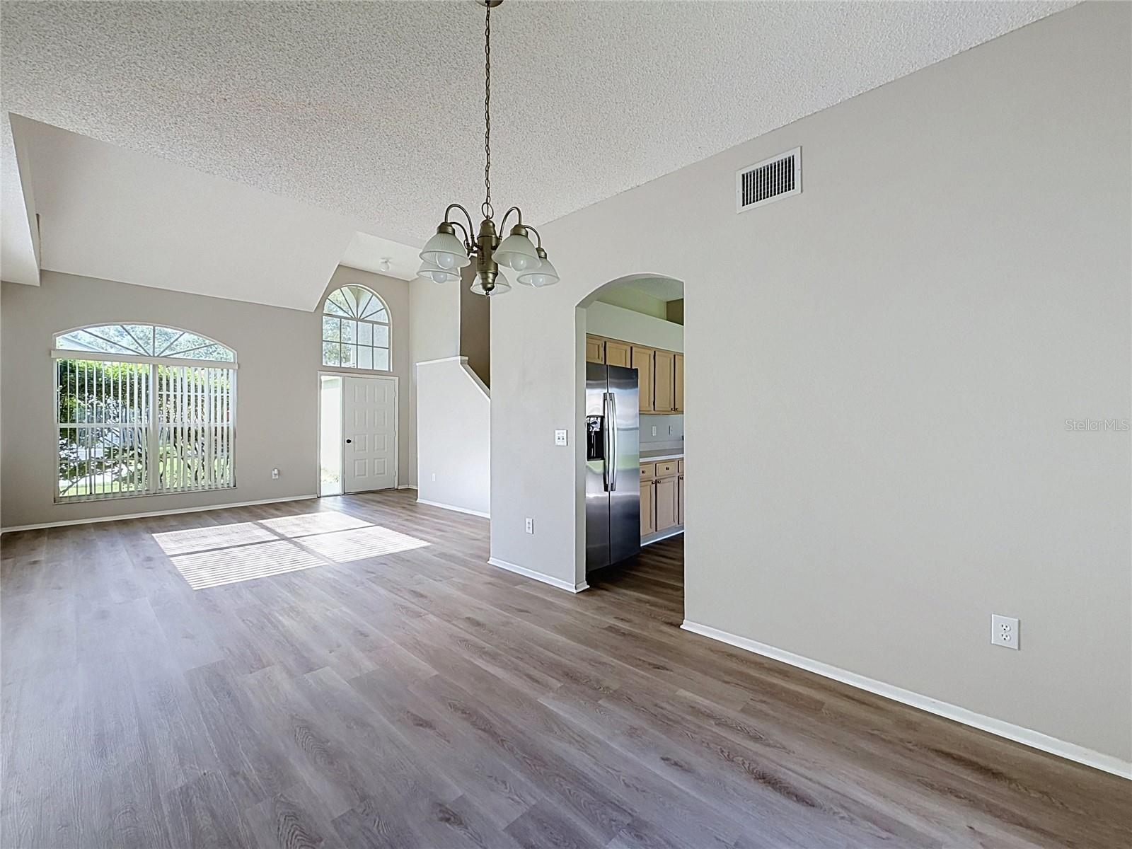 27402 CORAL SPRINGS DR