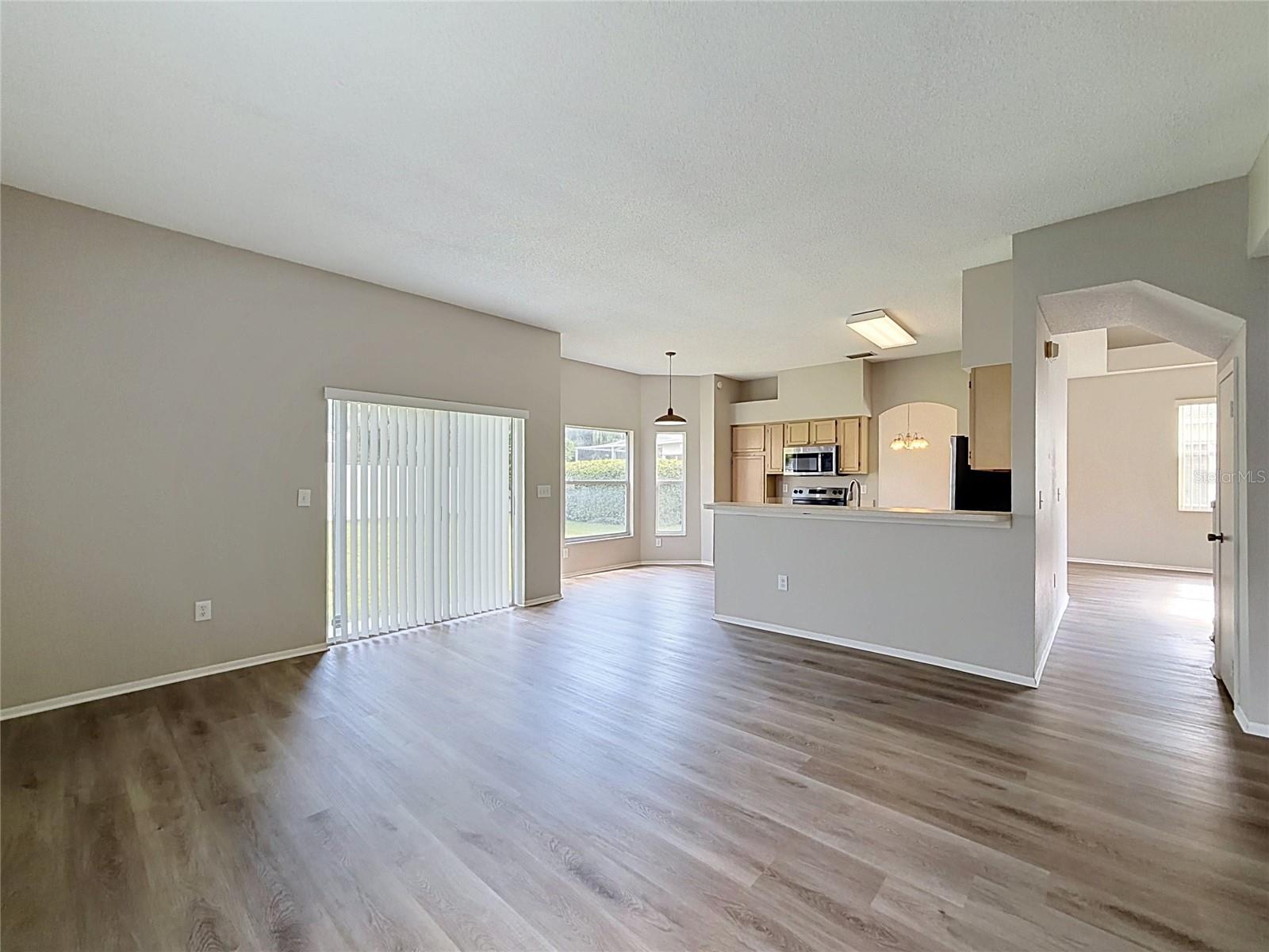 27402 CORAL SPRINGS DR