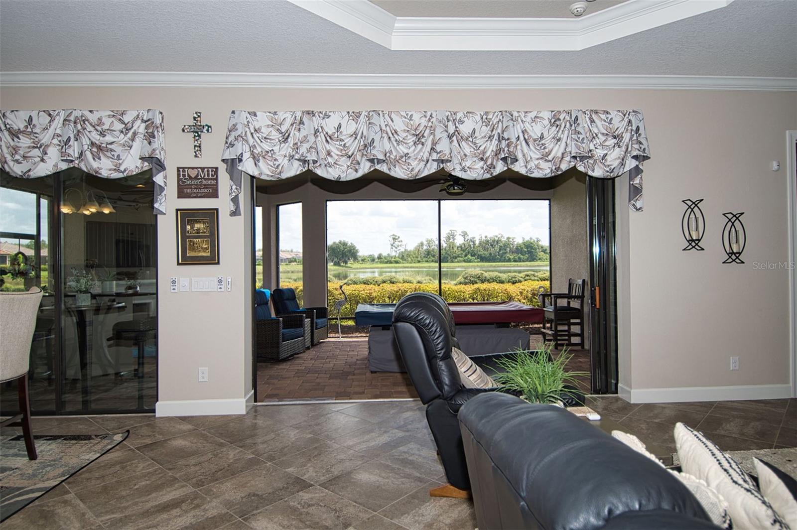 3456 FORSYTHIA DR