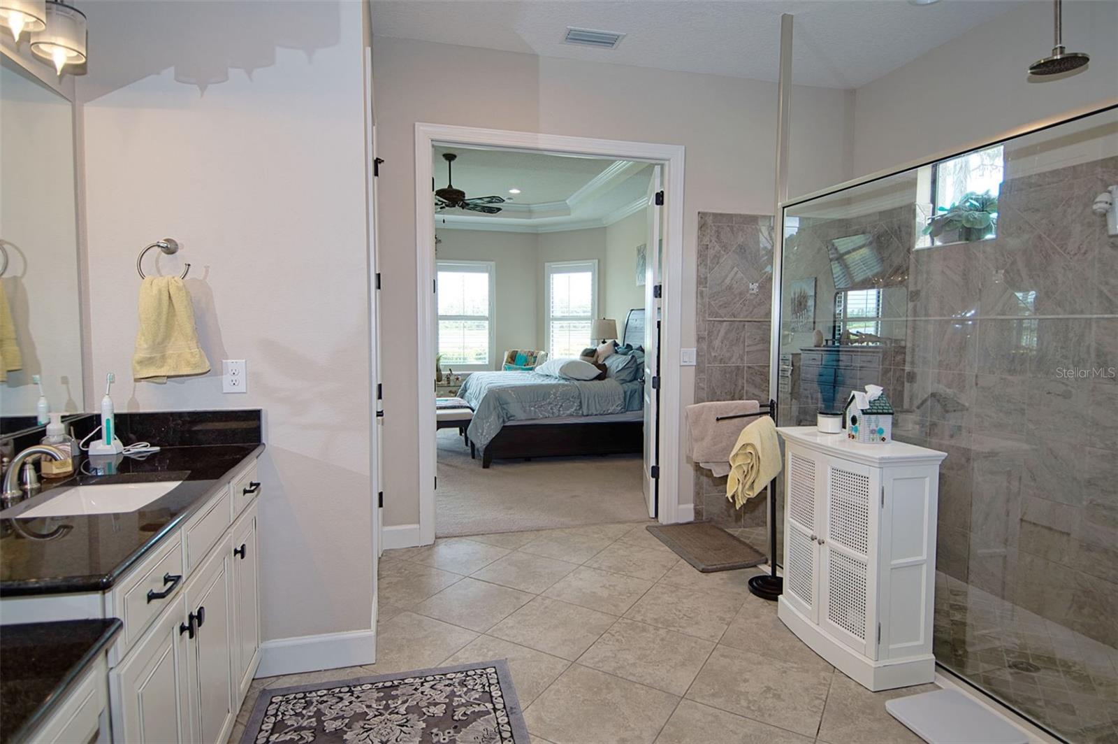 3456 FORSYTHIA DR