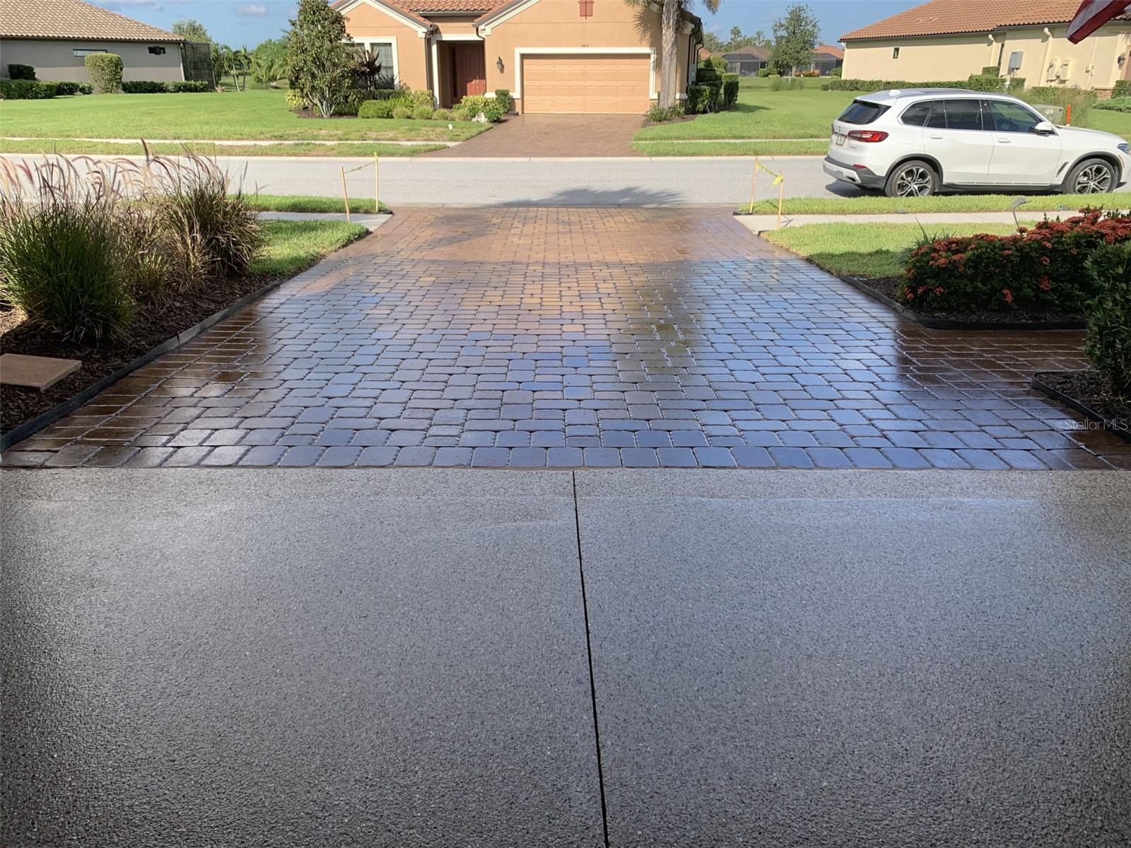 3456 FORSYTHIA DR