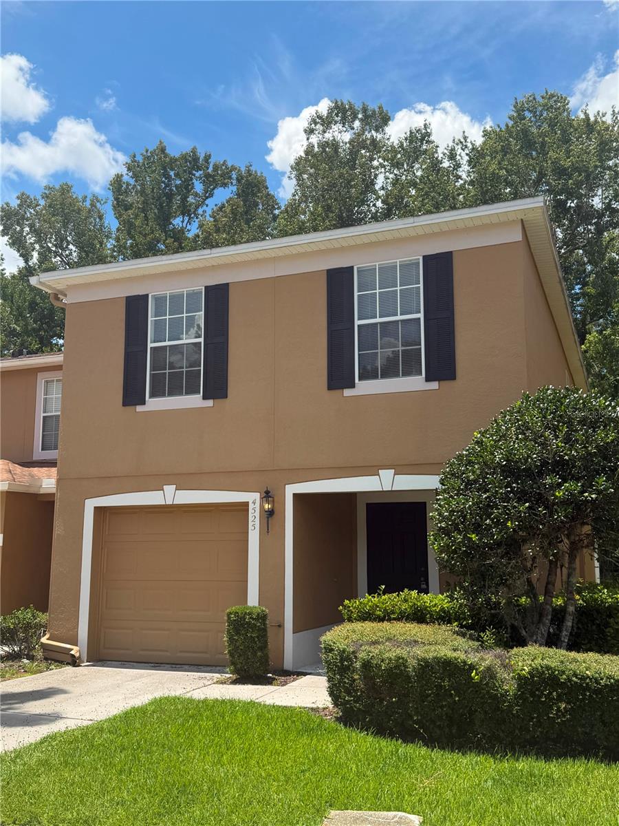 4525 Winding River Way, Land O Lakes