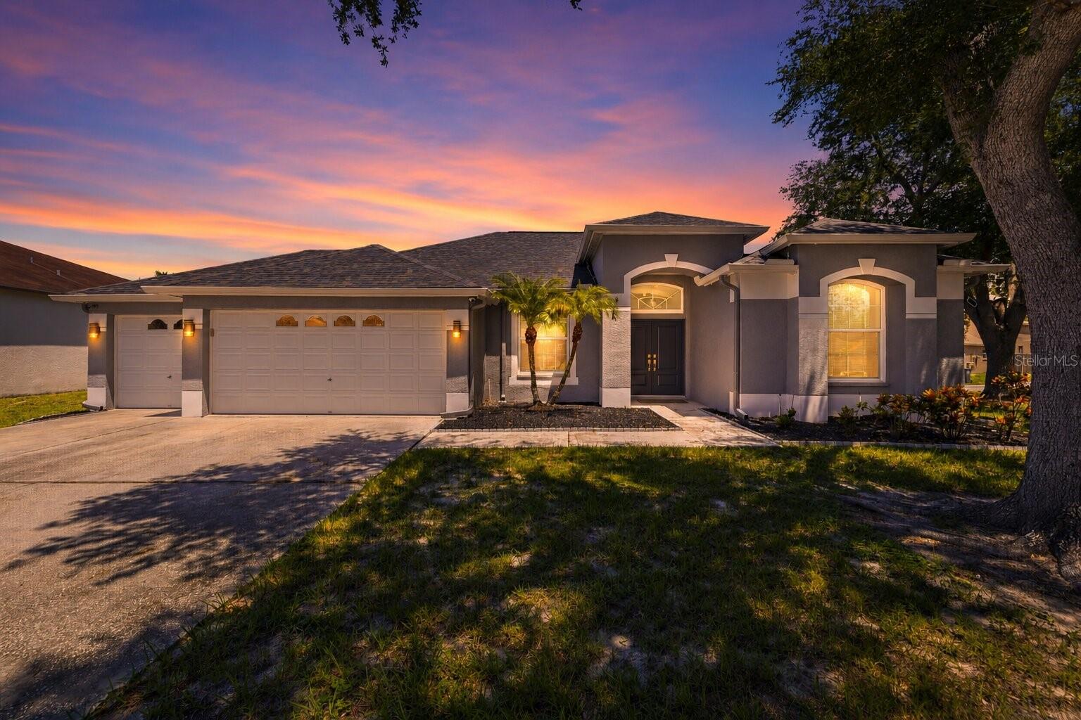 12020 RUNNING FOX CIR