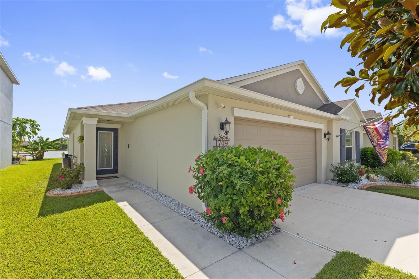 1749 BROAD WINGED HAWK DR