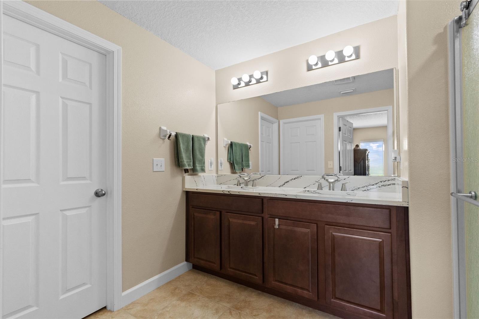 1749 BROAD WINGED HAWK DR