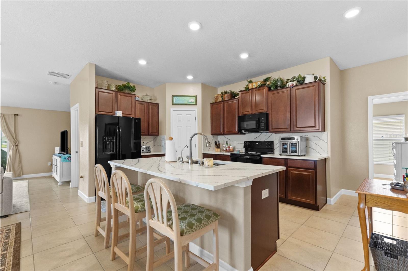 1749 BROAD WINGED HAWK DR