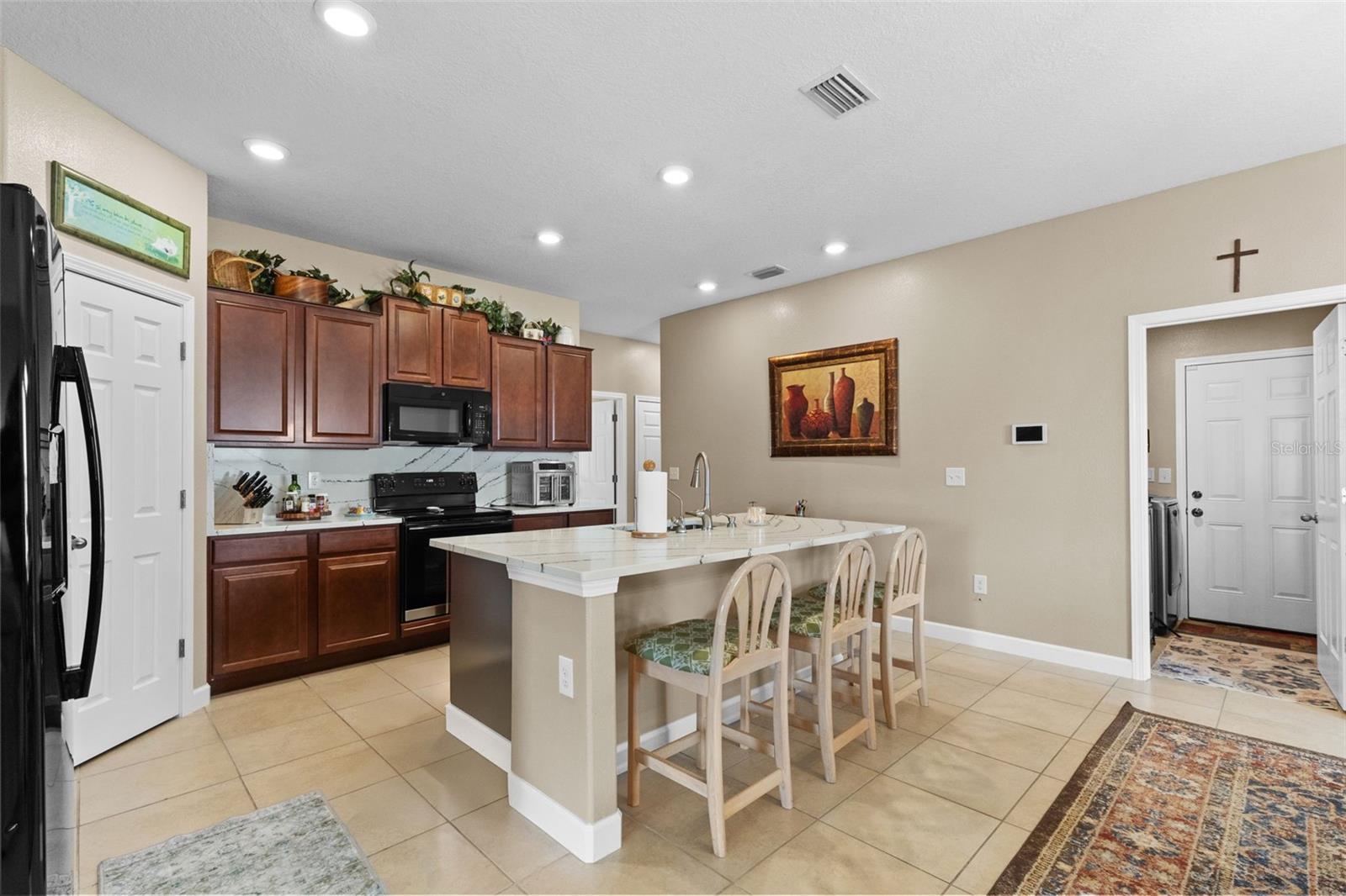 1749 BROAD WINGED HAWK DR