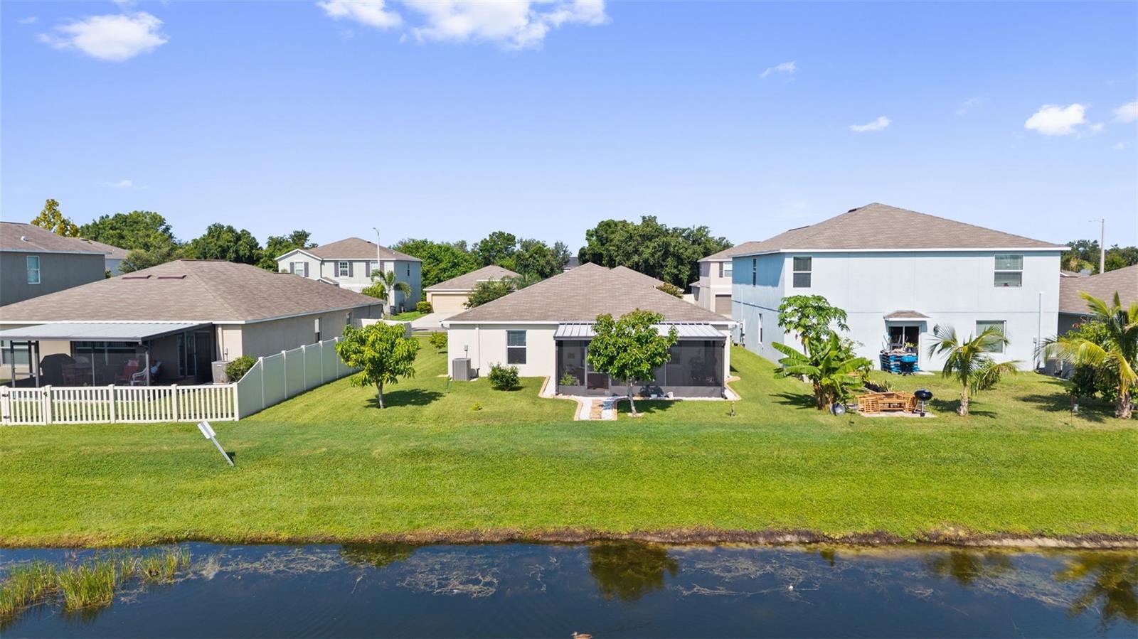 1749 BROAD WINGED HAWK DR