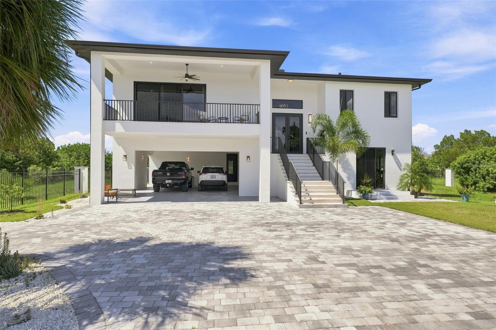 5035 BAY BLVD