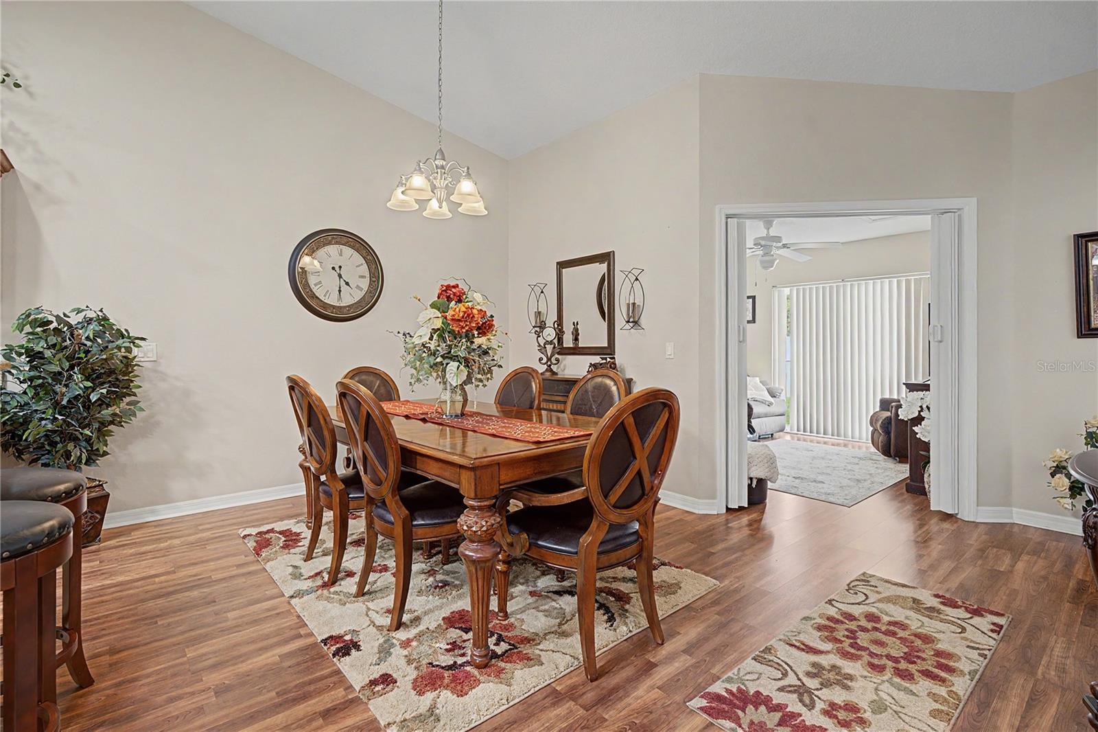 6783 BASSWOOD CIR